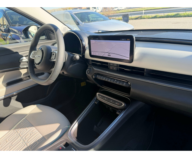 Fiat 600 e-600 54 kWh La Prima 12 Maanden waarborg Autohandel Moreno