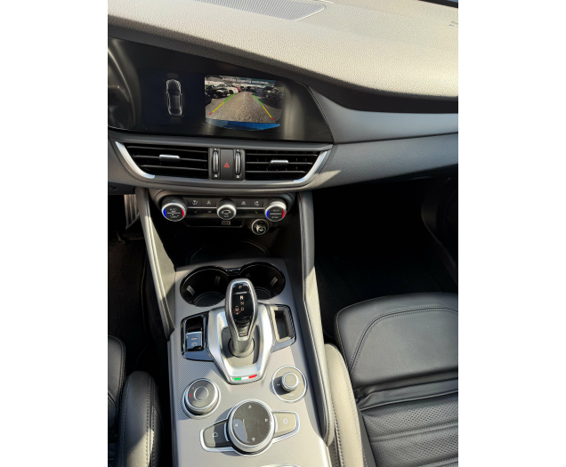 Alfa Romeo Giulia Giulia 2.0 T AWD Veloce 12 maanden waarborg Autohandel Moreno