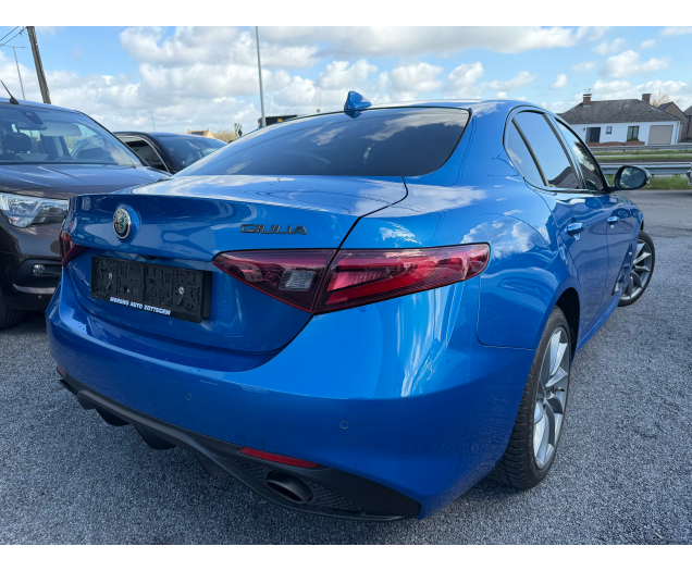 Alfa Romeo Giulia Giulia 2.0 T AWD Veloce 12 maanden waarborg Autohandel Moreno