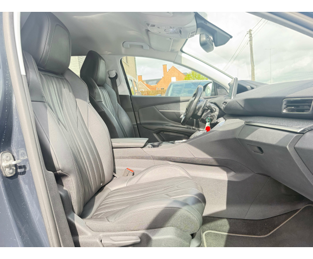 Peugeot 3008 3008 1.2 Allure (EU6.3) 12 Maanden waarborg Autohandel Moreno