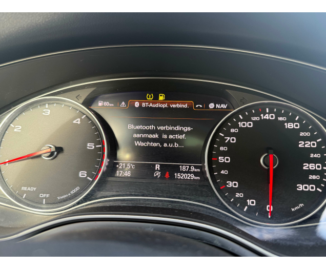 Audi A6 A6 Avant 2.0 TDi ultra S tronic panodak 12 Maanden waarborg Autohandel Moreno