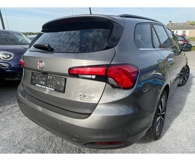 Fiat Tipo Tipo SW 1.4 Turbo Lounge 12 Maanden waarborg Autohandel Moreno