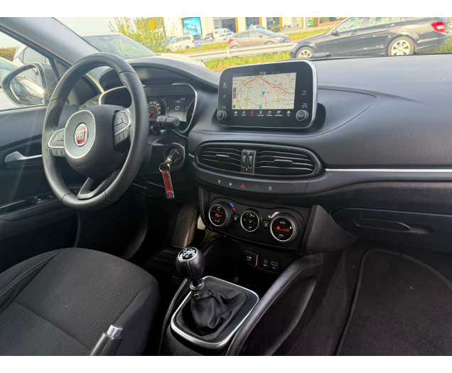 Fiat Tipo Tipo SW 1.4 Turbo Lounge 12 Maanden waarborg Autohandel Moreno