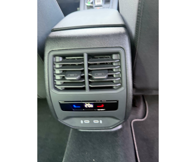 SEAT Leon Leon ST e-Hybrid 1.0 Xcellence DSG 12 Maanden waarborg Autohandel Moreno