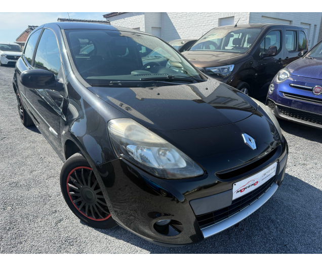 Renault Clio Clio 1.2i Authentique airco 12 Maanden waarborg Autohandel Moreno