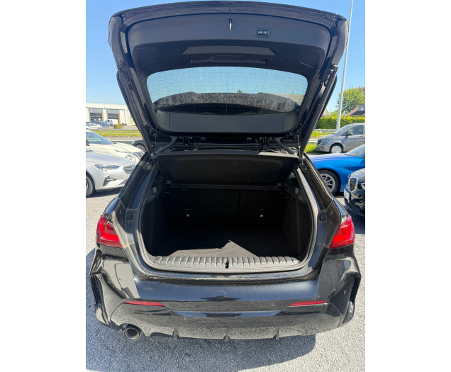 BMW 118 118iA M pack automaat 12 Maanden waarborg Autohandel Moreno