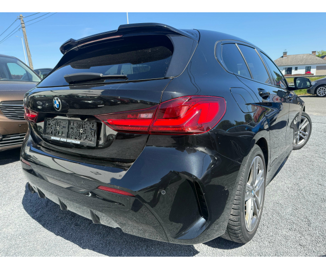 BMW 118 118iA M pack automaat 12 Maanden waarborg Autohandel Moreno