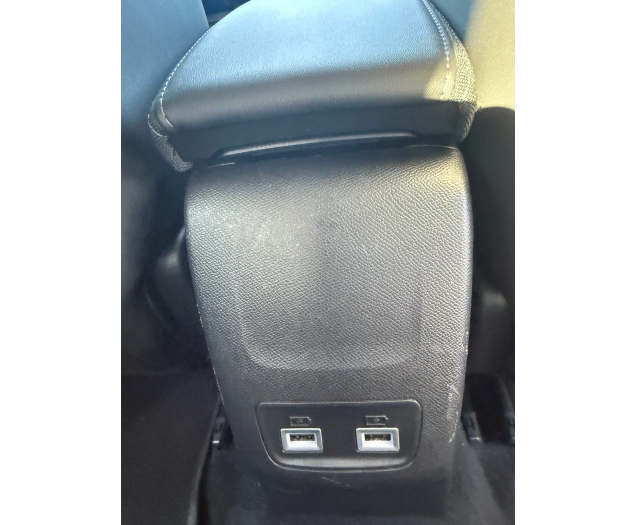 Peugeot 2008 2008 1.2 PureTech Allure 12 Maanden waarborg Autohandel Moreno