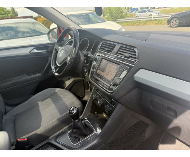 Volkswagen Tiguan Tiguan 2.0 TDi Comfortline panodak Autohandel Moreno