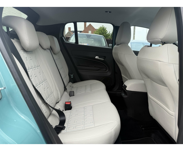 Fiat 600e e-600 54 kWh La Prima 12 maanden waarborg Autohandel Moreno