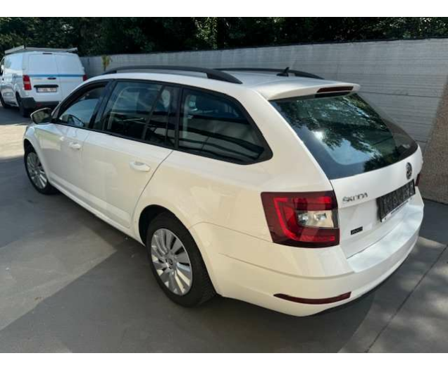 Skoda Octavia 1.5 TSI ACT Ambition DSG (EU6.2) Number One Cars