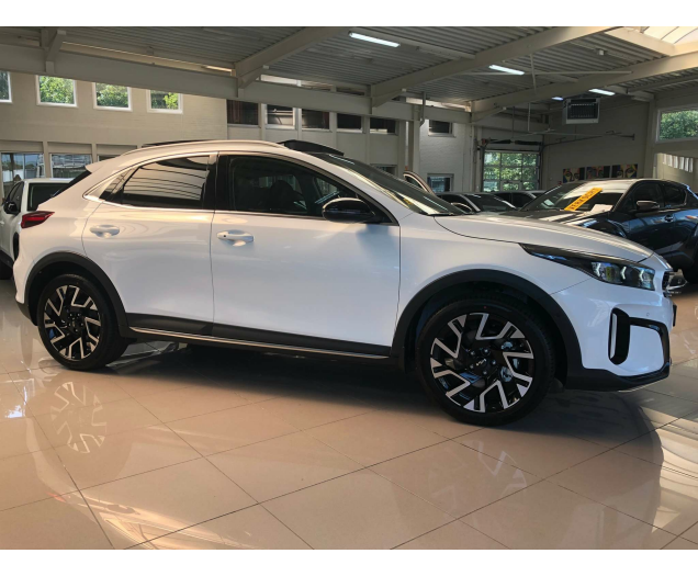 Kia XCeed 1.6i PHEV HYBRIDE - NIEUW - LEDER/OD FULL OPTION!! AMB Gent