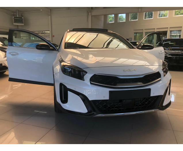 Kia XCeed 1.6i PHEV HYBRIDE - NIEUW - LEDER/OD FULL OPTION!! AMB Gent