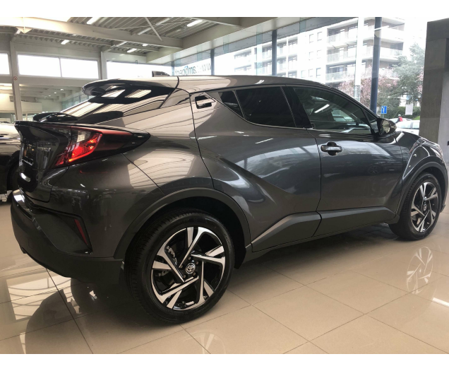 Toyota C-HR 1.8i HYBRIDE AUTOMAAT - NIEUW - 10 JR WAARBORG ! AMB Gent