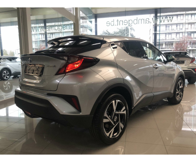 Toyota C-HR 1.8i HYBRIDE AUTOMAAT - NIEUW - 10 JR WAARBORG ! AMB Gent