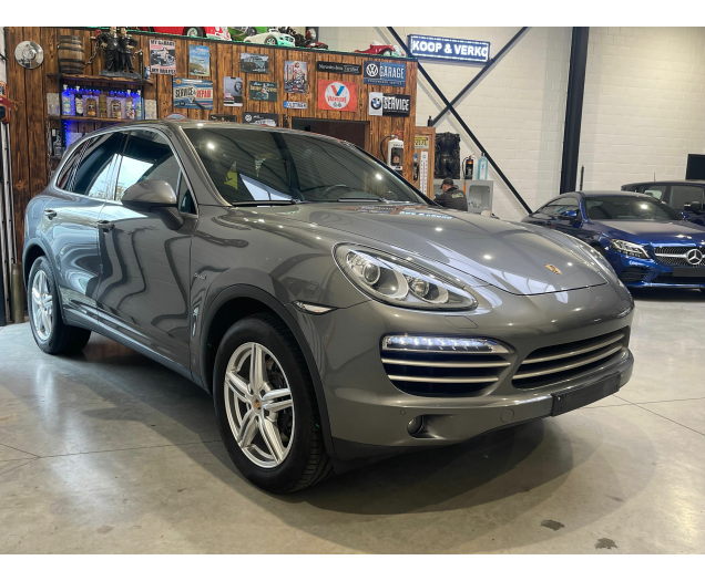 Porsche CAYENNE  Autohandel Robby