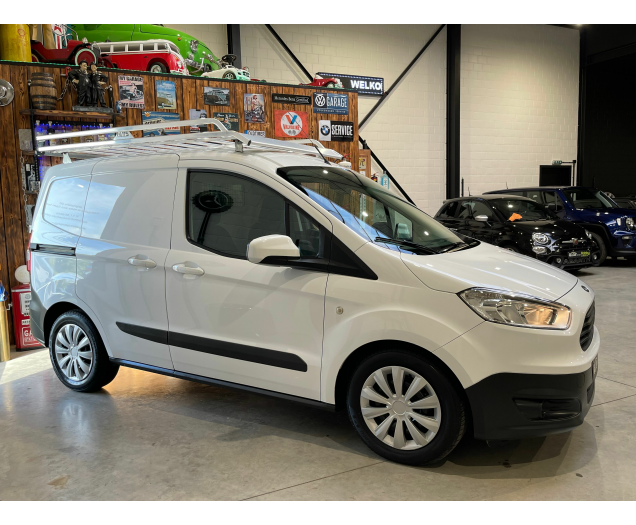 Ford TRANSIT COURIER  Autohandel Robby