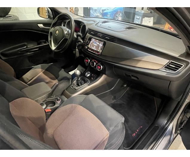 Alfa Romeo GIULIETTA  Autohandel Robby