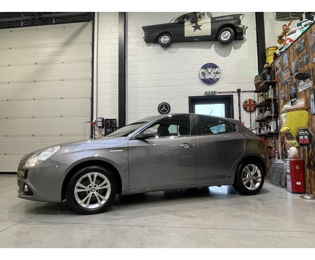 Alfa Romeo GIULIETTA  Autohandel Robby