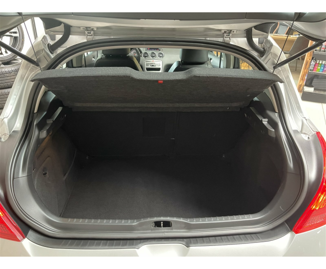 Peugeot 308  Autohandel Robby