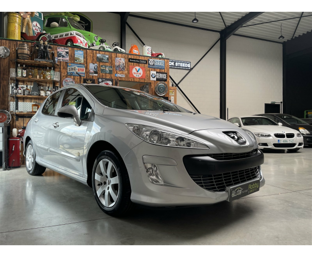 Peugeot 308  Autohandel Robby