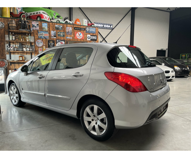 Peugeot 308  Autohandel Robby