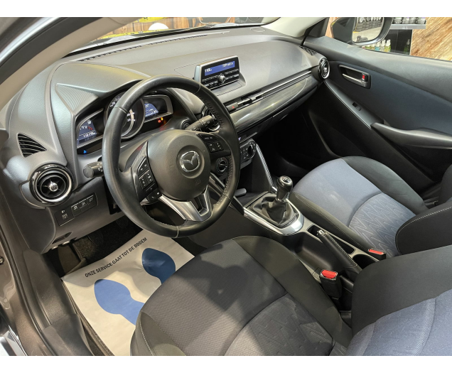Mazda 2  Autohandel Robby