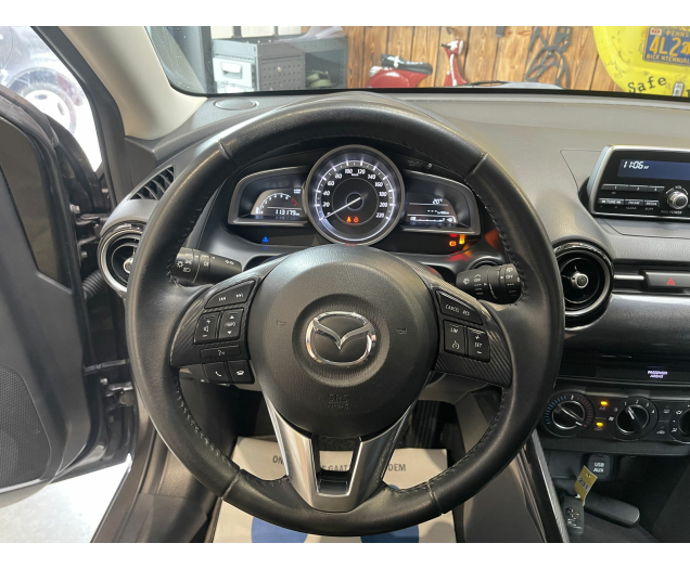 Mazda 2  Autohandel Robby