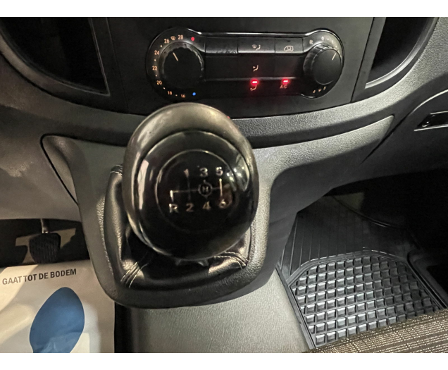 Mercedes VITO LIVHTEVRACHT Autohandel Robby