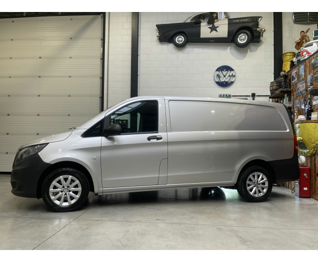 Mercedes VITO LIVHTEVRACHT Autohandel Robby
