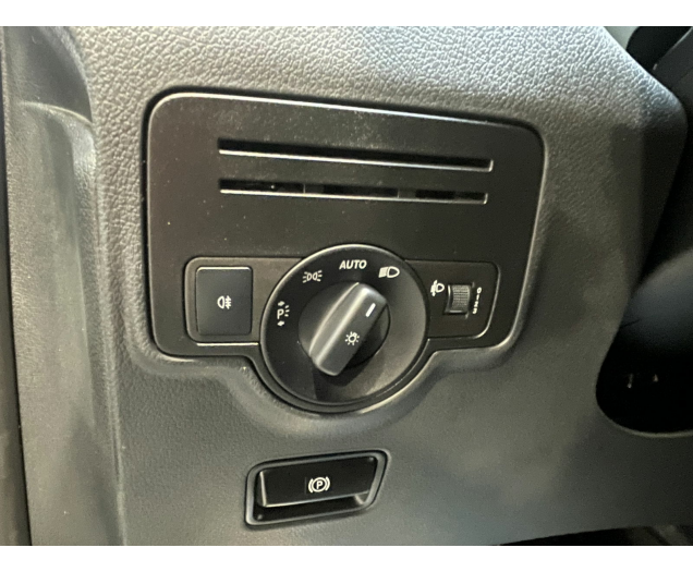 Mercedes VITO LIVHTEVRACHT Autohandel Robby