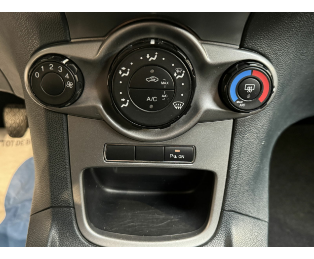 Ford FIESTA  Autohandel Robby