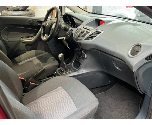 Ford FIESTA  Autohandel Robby