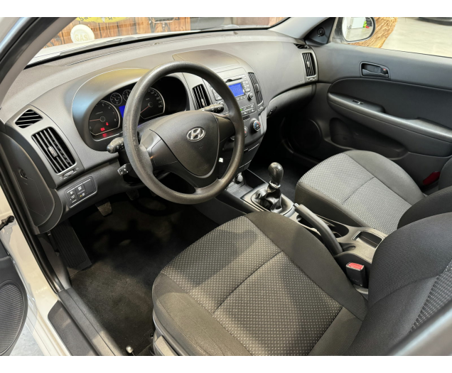 Hyundai I30  Autohandel Robby