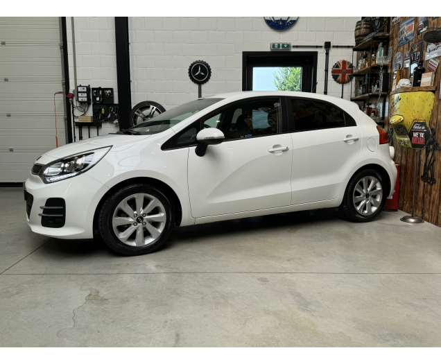 Kia RIO  Autohandel Robby