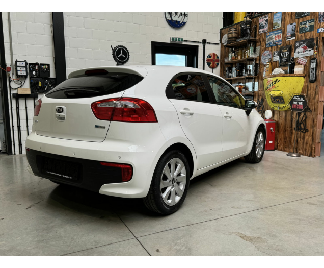 Kia RIO  Autohandel Robby
