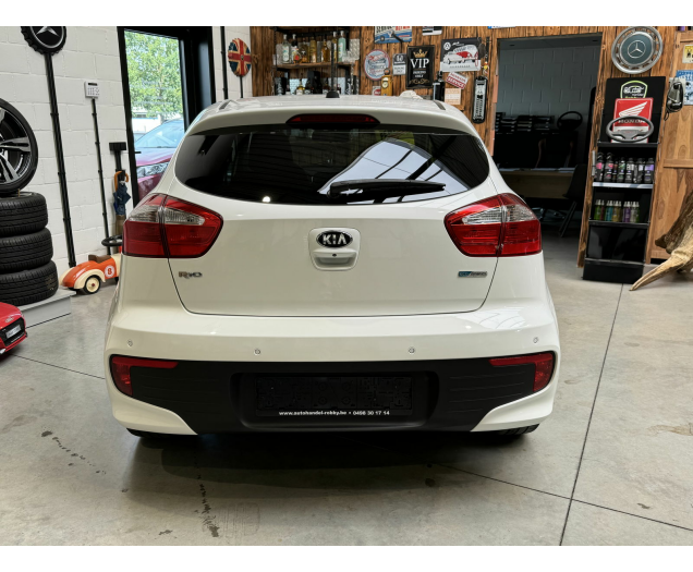 Kia RIO  Autohandel Robby