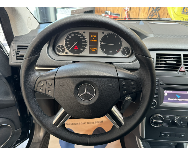Mercedes CLASSE B  Autohandel Robby