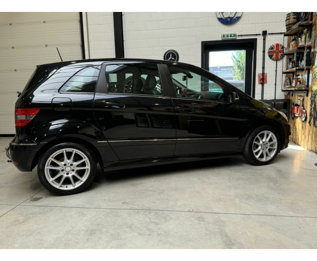 Mercedes CLASSE B  Autohandel Robby