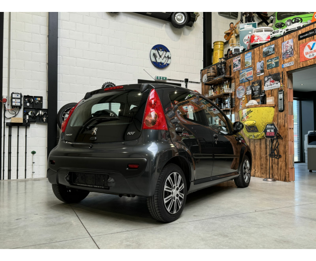 Peugeot 107  Autohandel Robby