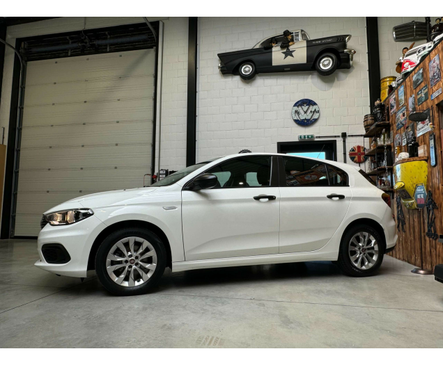 Fiat TIPO 1.4i Lounge Autohandel Robby