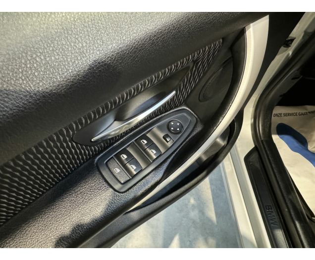 BMW SERIE 3  Autohandel Robby