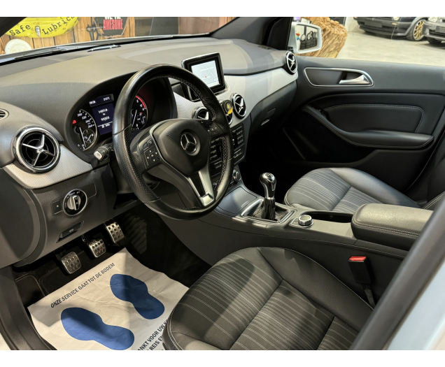Mercedes CLASSE B  Autohandel Robby