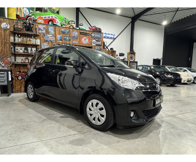 Toyota VERSO-S  Autohandel Robby
