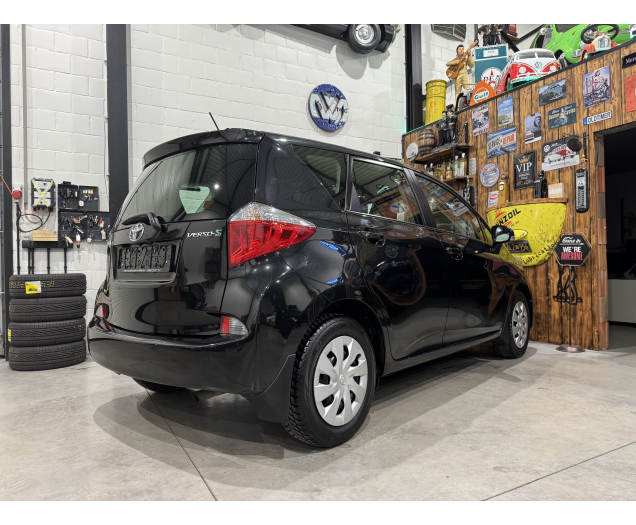 Toyota VERSO-S  Autohandel Robby
