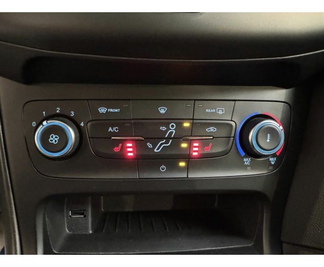 Ford FOCUS  Autohandel Robby