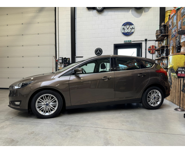 Ford FOCUS  Autohandel Robby