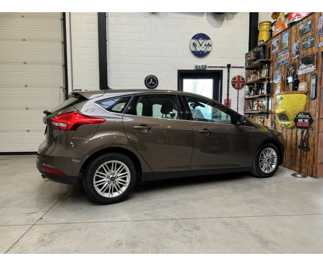 Ford FOCUS  Autohandel Robby