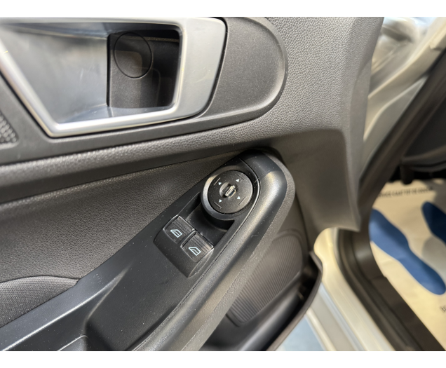 Ford FIESTA  Autohandel Robby