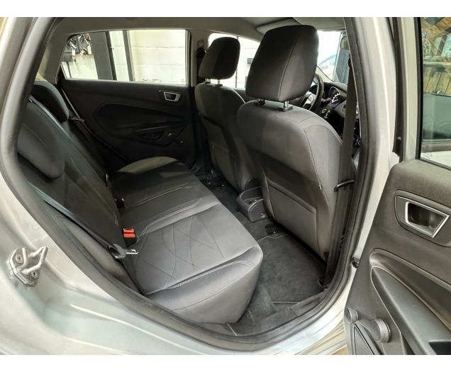 Ford FIESTA  Autohandel Robby